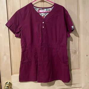 Ladies XL Scrub Koi Burgundy Top with Floral Accents